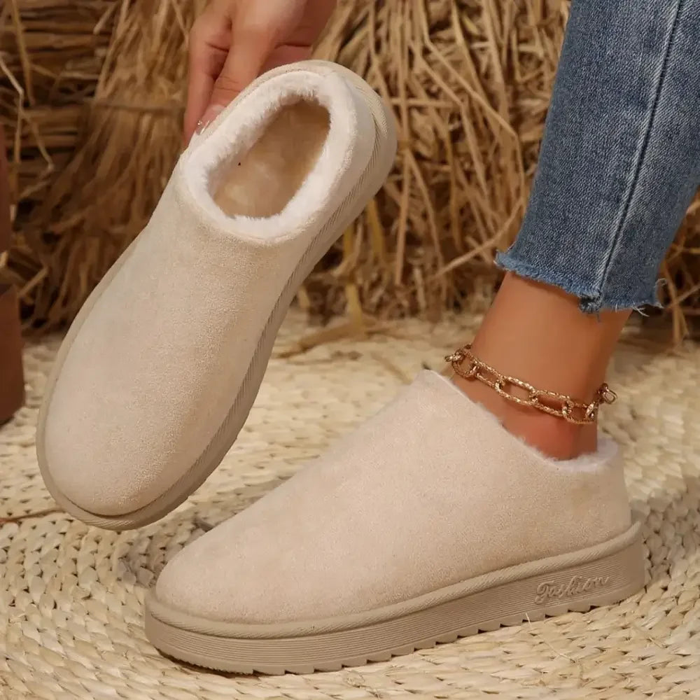 Round Toe Platform Boots
