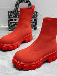 Round Toe Platform Boots - Update AvenueTrendsi100600764738330100600764738330Round Toe Platform BootsPurple
