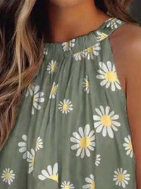 Ruffled Printed Halter Neck Cami Top - Update AvenueTrendsi1001001875739011001001875739011f4eacd7 - f2e8 - 40bc - adf1 - f098fffb4020 - Max - OriginGreen