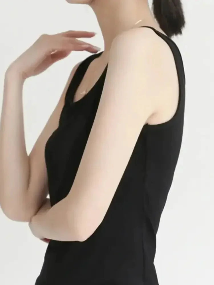 Scoop Neck Wide Strap Tank - Update AvenueTrendsi100100624793370100100624793370f5785869 - d580 - 4c5c - b3e2 - c2808f08b03e - Max - OriginBlack
