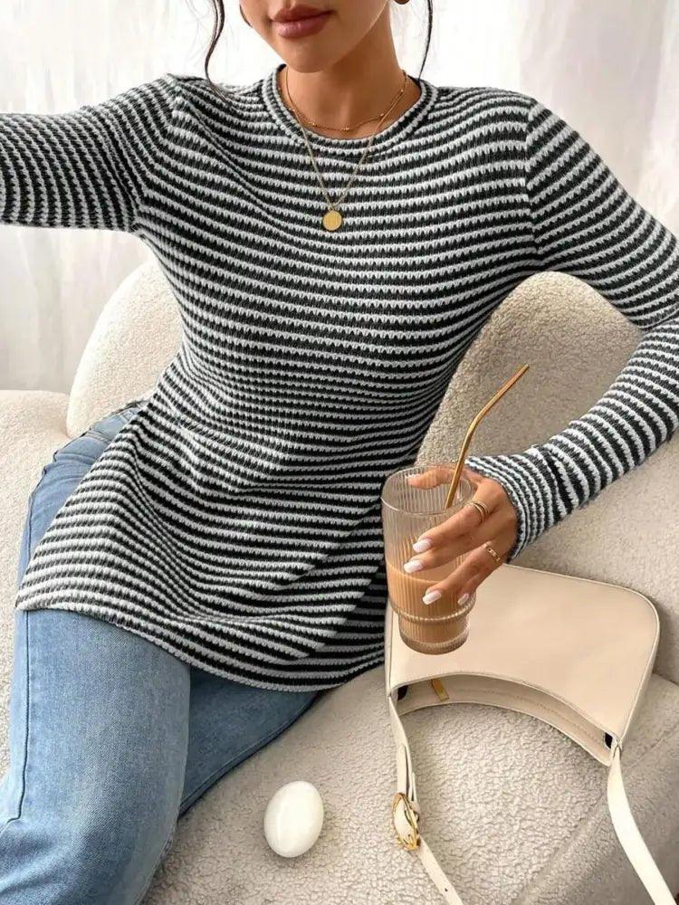 Side Slit Striped Long Sleeve T-Shirt - Update AvenueT-ShirtsTrendsi1001007326503941001007326503947d28e9f8ac3c49e9be22336076d9dcd8 - Max - OriginBlack