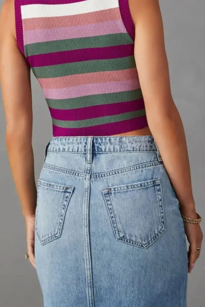 Slit Raw Hem Midi Denim Skirt - Update AvenueDenim Dresses & SkirtsTrendsi100100052506527100100052506527b4c9961e - 996e - 4dc0 - a7f2 - b6da955f97c6 - MaxLight Blue