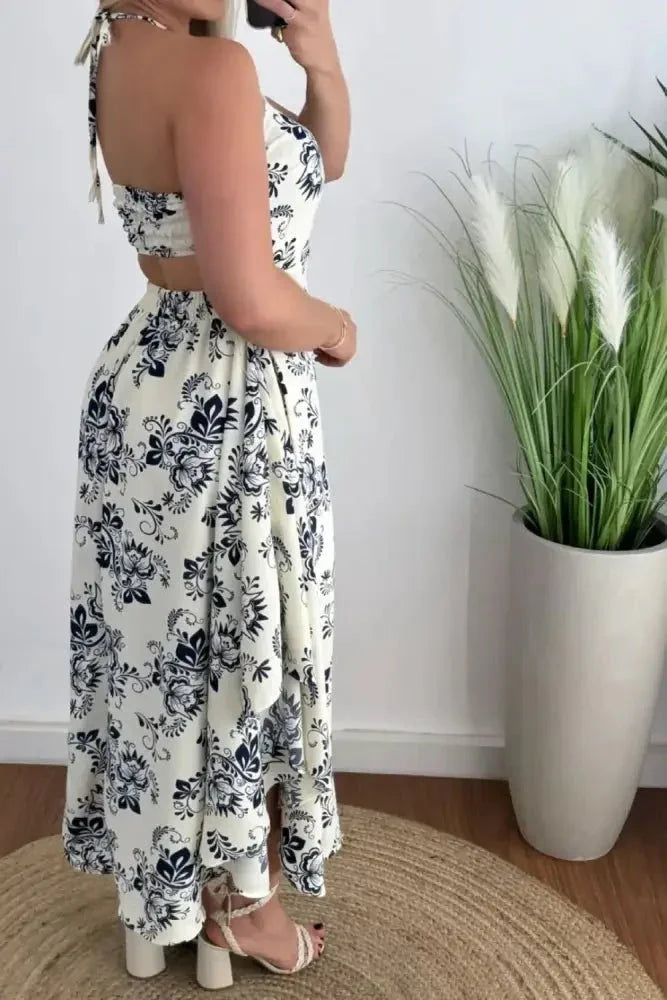 Smocked Printed Halter Neck Dress - Update AvenueVacation StyleTrendsi1001008792953891001008792953890e106cd5 - 4b36 - 4b96 - b57d - 08c3825df31c - MaxWhite