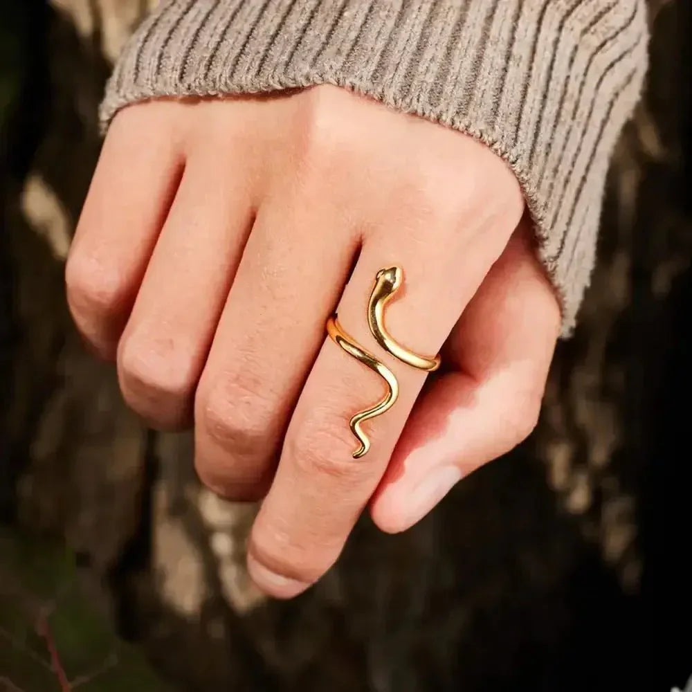 Snake Shape 18K Gold - Plated Bypass Ring - Update AvenueRingTrendsi100500183781858100500183781858Snake Shape 18K Gold - Plated Bypass RingGold