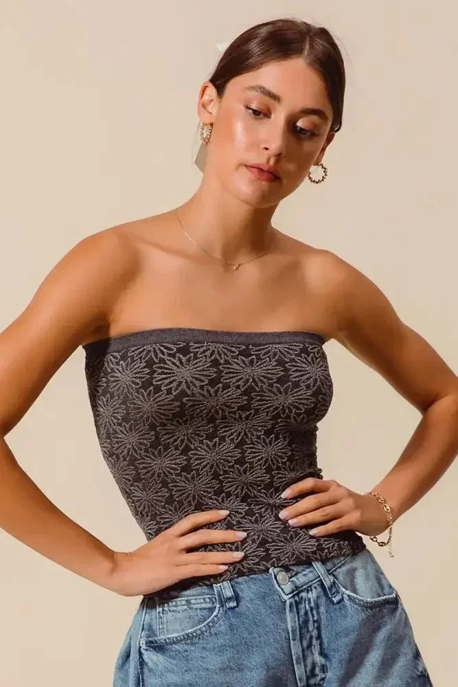 SO ME Jacquard Floral Two Tone Seamless Tube Top - Update AvenueTanks & CamisTrendsi1001008981614881001008981614881014050f557f41a88d273b45d2873de3 - Max - Origin2TONE BLACK