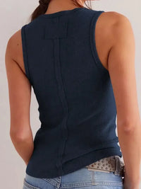 Solid V - Neck Tank - Update AvenueTanks & CamisTrendsi1001007356835551001007356835558a3c2dc9 - 123d - 4fa8 - bab6 - 89a1a00f27a5 - Max - OriginNavy