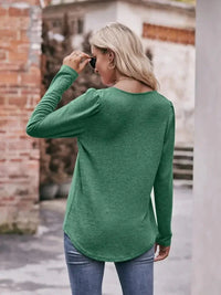 Square Neck Long Sleeve T-Shirt - Update AvenueT-ShirtsTrendsi1001006189711641001006189711645b189599 - 0fc0 - 4023 - b5c3 - 73862deb20cf - Max - OriginGreen