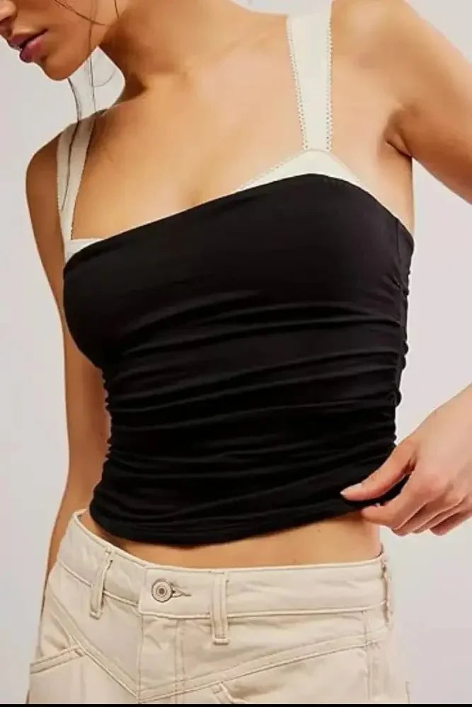 Square Neck Wide Strap Cami - Update AvenueFestival VibesTrendsi100100494311302100100494311302d814dad3 - 8ede - 4beb - b40c - 7fe48f6e94f9 - MaxBlack