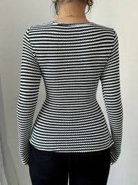Striped Cowl Neck Long Sleeve T-Shirt - Update AvenueT-ShirtsTrendsi100100658395873100100658395873796df03c - 4682 - 4d9c - bd5c - fe4c757a5622 - Max - OriginBlack