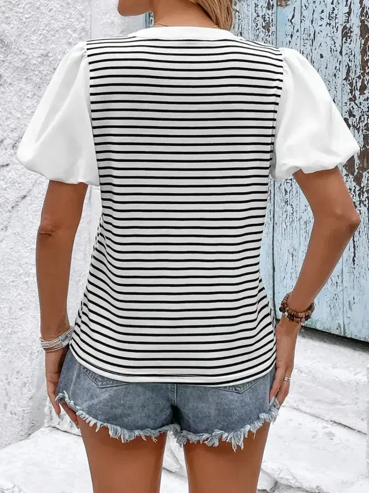 Striped Notched Short Sleeve T-Shirt - Update AvenueT-ShirtsTrendsi10010008290138810010008290138842981a23 - f2e9 - 4dd9 - 9fef - 7b9ffd484ae3 - Max - OriginBlack White