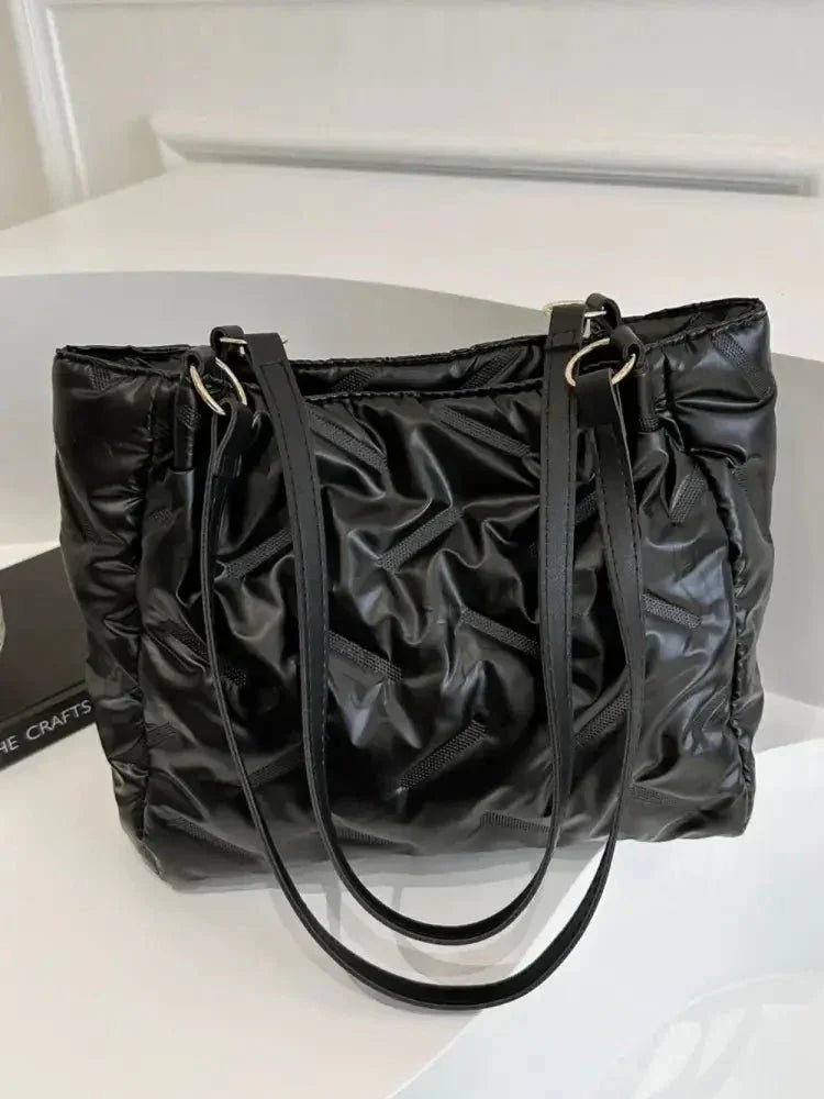 Textured Polyester Shoulder Bag - Update AvenueFestival VibesTrendsi1007000797029331007000797029335695a42b - 82d4 - 4868 - ad57 - f3b1e8ca49f0 - MaxBlack