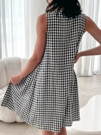 Tied Front Sleeveless Plaid Dress - Update AvenueTrendsi10010064684571410010064684571493022c74 - 6fe7 - 4ef9 - 95d5 - b2996e0f5cee - Max - OriginBlack