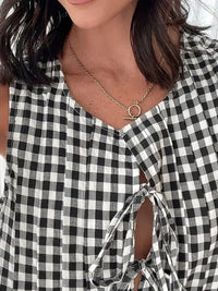 Tied Front Sleeveless Plaid Dress - Update AvenueTrendsi1001006468457141001006468457145c1930a1 - 3a9a - 40d4 - ad9c - 6c8a4b779559 - Max - OriginBlack