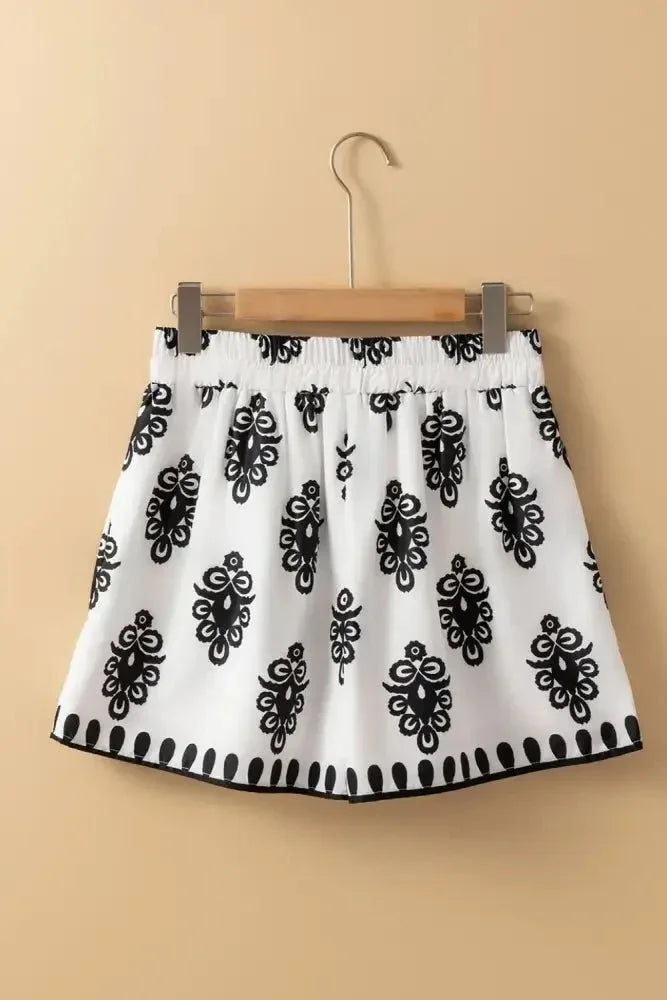 Tied Printed Shorts - Update AvenueBoho VibesTrendsi100100631651395100100631651395bcbece72 - b10e - 4fe9 - b7a7 - b56c33942734 - Max - OriginWhite