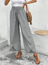 Tied Printed Wide Leg Pants - Update AvenueBoho VibesTrendsi10010037060175810010037060175861480344 - f11a - 4705 - b5ca - 08e9605beb58 - MaxWhite