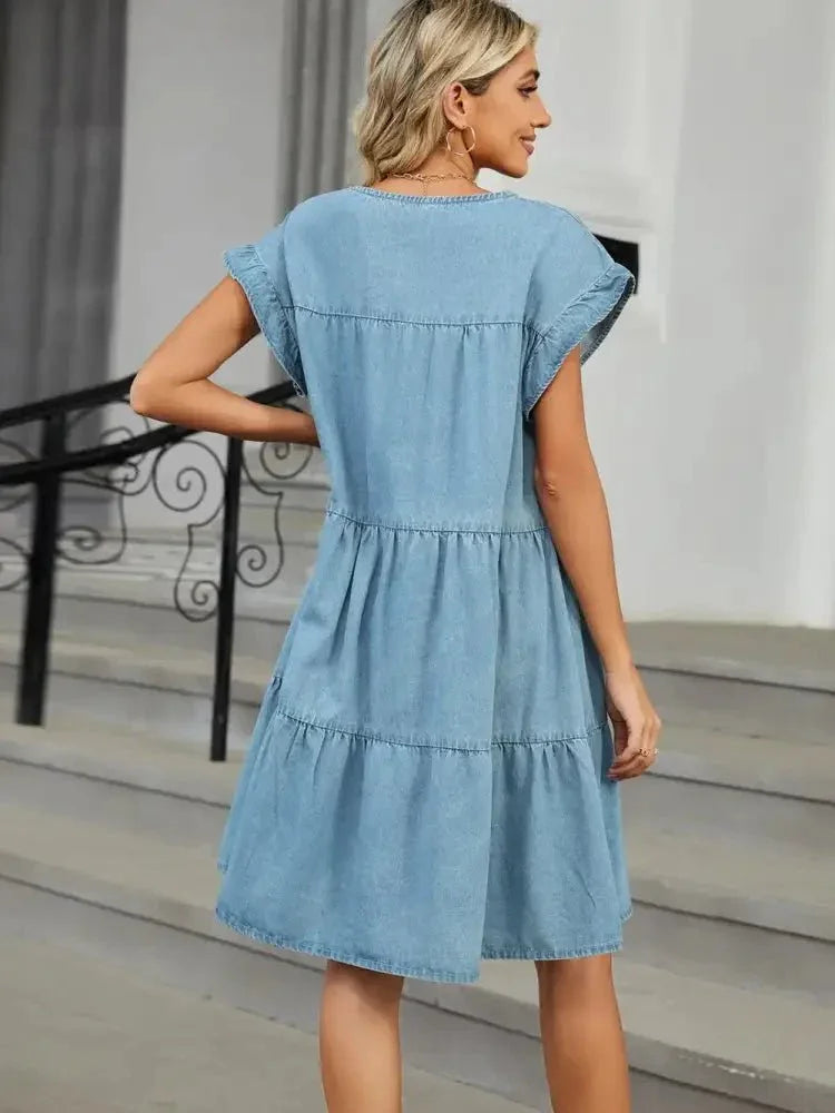 Tiered Round Neck Short Sleeve Denim Dress - Update AvenueDenim Dresses & SkirtsTrendsi100100210591517100100210591517b4903d11 - 22dc - 4b27 - 96cd - 196d3c28baed - MaxLight Blue