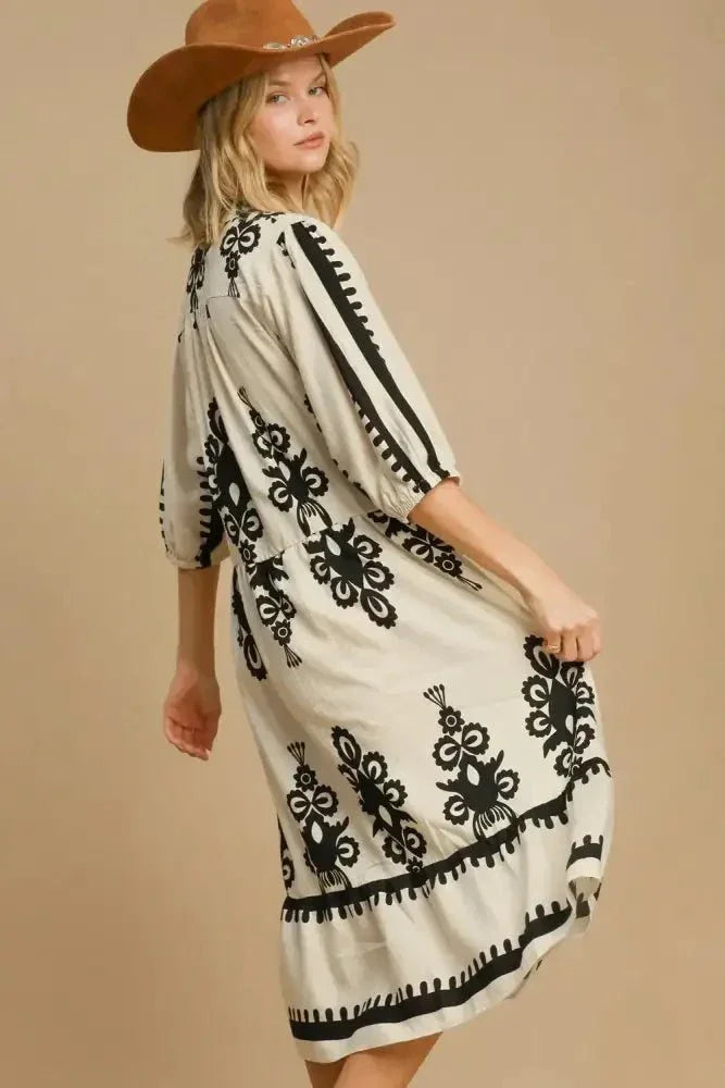 Umgee Printed Notched Midi Dress - Update AvenueFestival VibesTrendsi100100106011142100100106011142ca8b65f9 - b591 - 45aa - b5fd - 8cf7de9b3dfa - MaxCream