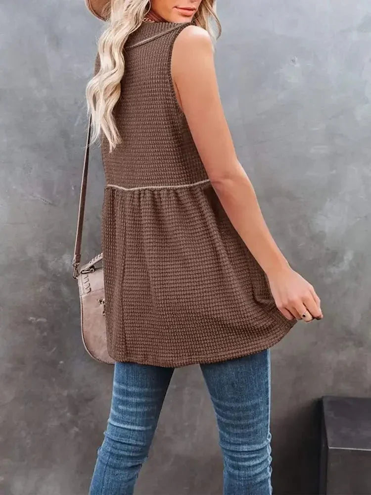 V - Neck Contrast Trim Waffle Knit Tank Top - Update AvenueTanks & CamisTrendsi1001008946972721001008946972722c875ead - b394 - 4b2e - b7ac - 272c8f8ab8a9 - Max - OriginKhakis