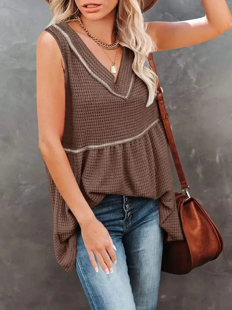 V - Neck Contrast Trim Waffle Knit Tank Top - Update AvenueTanks & CamisTrendsi100100894697272100100894697272c725af33 - def4 - 41c0 - be0b - e0822b225701 - Max - OriginKhakis