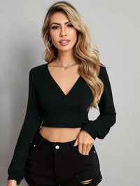 V Neck Crop Top - Update AvenueTrendsi100101044056980100101044056980248aeedbbe204c89ae43943ac406fd6f - MaxBlack