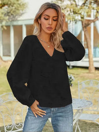 V - Neck Long Sleeve Blouse - Update AvenueTrendsi100101049705733100101049705733f71eec81f2374fb29afa726b67ac7bbc - MaxBlack