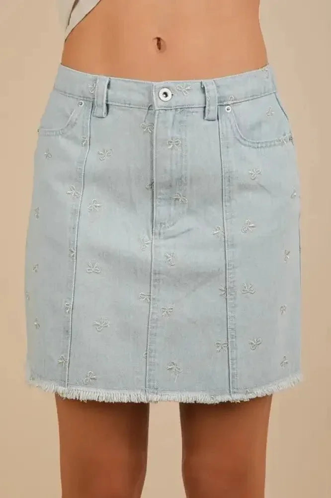 VERY J Bow Printed Casual Denim Mini Skirt - Update AvenueDenim Dresses & SkirtsTrendsi100100730861366100100730861366091306381d1443d7a51243ae5efc96c3 - Max - OriginLt Indigo