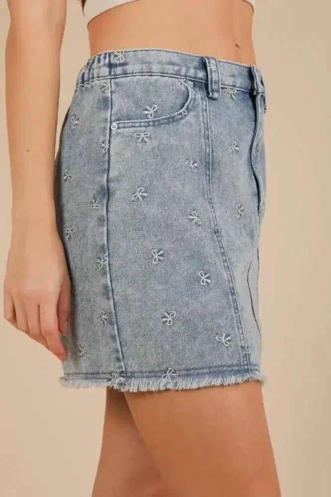 VERY J Bow Printed Casual Denim Mini Skirt - Update AvenueDenim Dresses & SkirtsTrendsi100100968511734100100968511734283898b0 - 450f - 413e - 9d39 - 69f3c878cf16 - Max - OriginIndigo