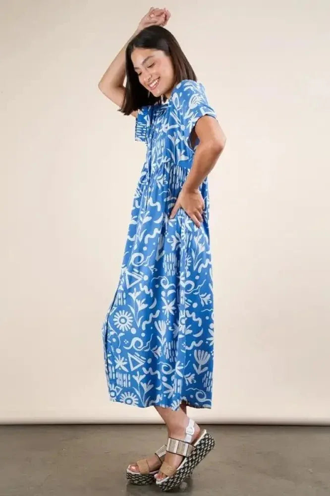 VERY J Plus Size Oversized Printed Shirt Midi Dress - Update AvenueEffortless Elegance: DressesTrendsi100100397611291100100397611291b2f0c977c7bd43b1b3dfaafe40528fa1 - Max - OriginBlue Mix
