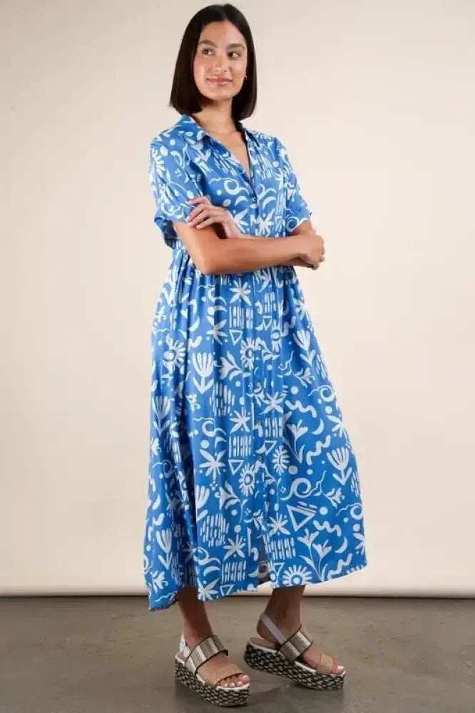 VERY J Plus Size Oversized Printed Shirt Midi Dress - Update AvenueEffortless Elegance: DressesTrendsi1001003976112911001003976112914cc8b4103503481aa0d91144e440008a - Max - OriginBlue Mix