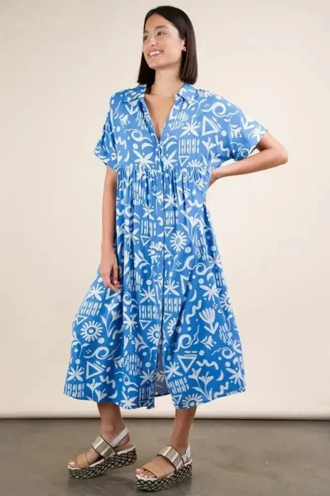 VERY J Plus Size Oversized Printed Shirt Midi Dress - Update AvenueEffortless Elegance: DressesTrendsi10010039761129110010039761129102b77ba523ef445b93158e8663eb4ca8 - Max - OriginBlue Mix