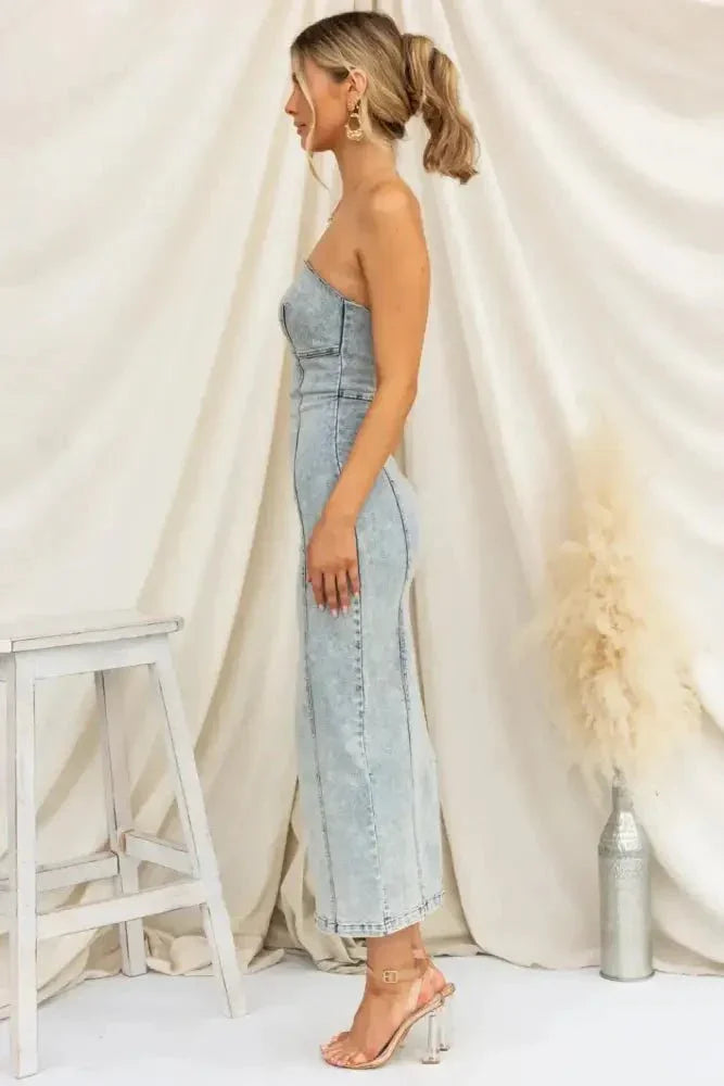 Washed Slit Back Tube Denim Dress - Update AvenueDenim Dresses & SkirtsTrendsi10010020487174510010020487174588deb69e - 4c37 - 4bfc - ad0e - a9de045a26e7 - MaxLight Blue