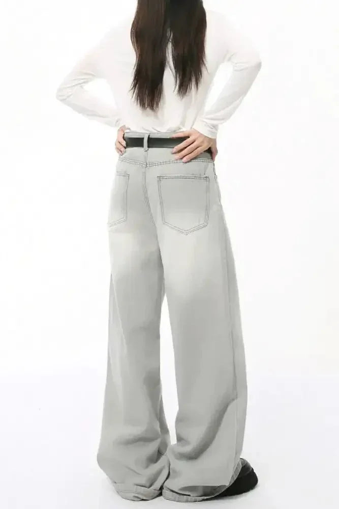 Wide Leg Jeans with Pockets - Update AvenueTrendsi100400668697128100400668697128Wide Leg Jeans with PocketsLight