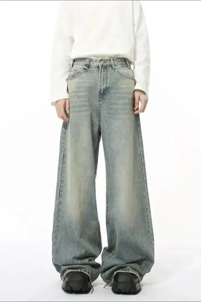 Wide Leg Jeans with Pockets - Update AvenueTrendsi100400747558553100400747558553Wide Leg Jeans with PocketsMedium