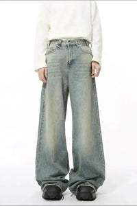 Wide Leg Jeans with Pockets - Update AvenueTrendsi100400747558553100400747558553Wide Leg Jeans with PocketsMedium