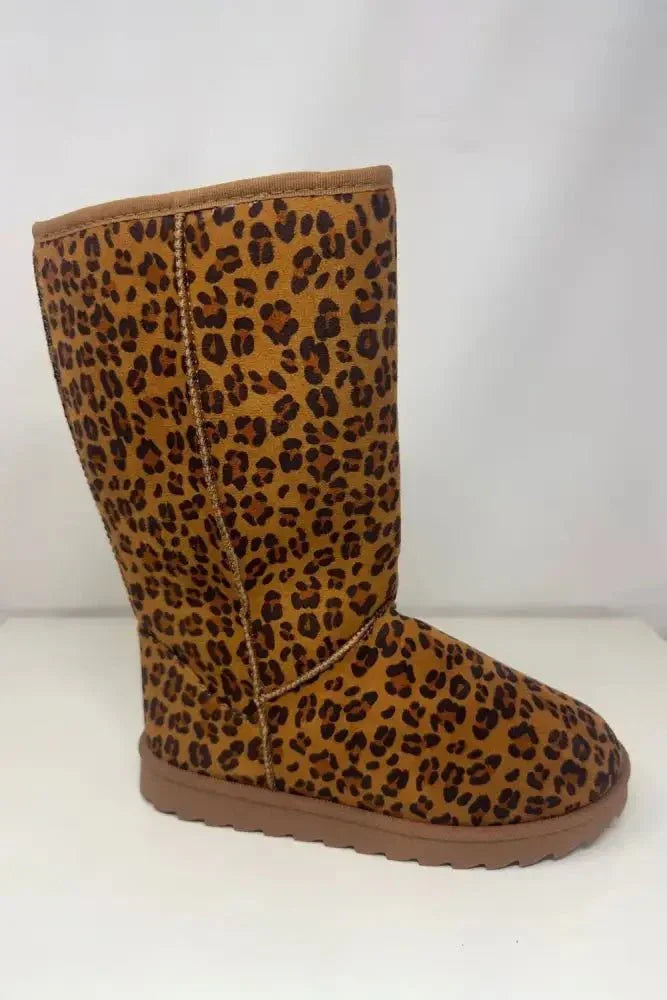WILD DIVA Leopard Suede Round Toe Boots - Update AvenueTrendsi100600306231667100600306231667WILD DIVA Leopard Suede Round Toe BootsLeopard