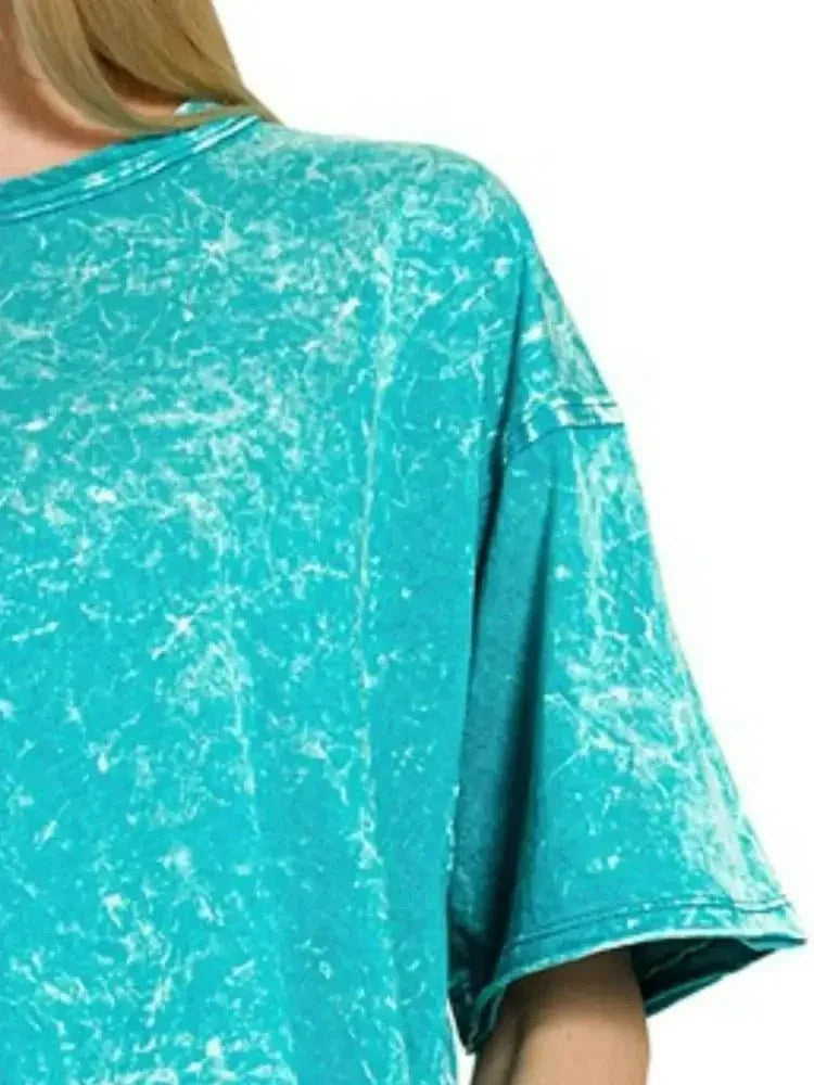 Zenana Acid Crinkle - Washed Oversized T-Shirt - Update AvenueT-ShirtsTrendsi100100285561088100100285561088f5be5434 - d246 - 44c0 - 88f3 - 4c2d06598702 - Max - OriginLT TEAL